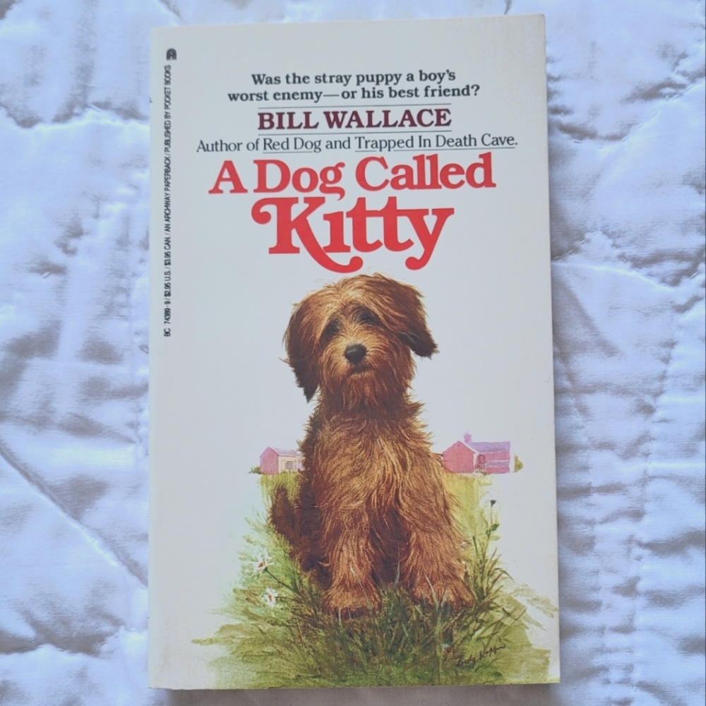 2/$15 🌼 A Dog Called Kitty